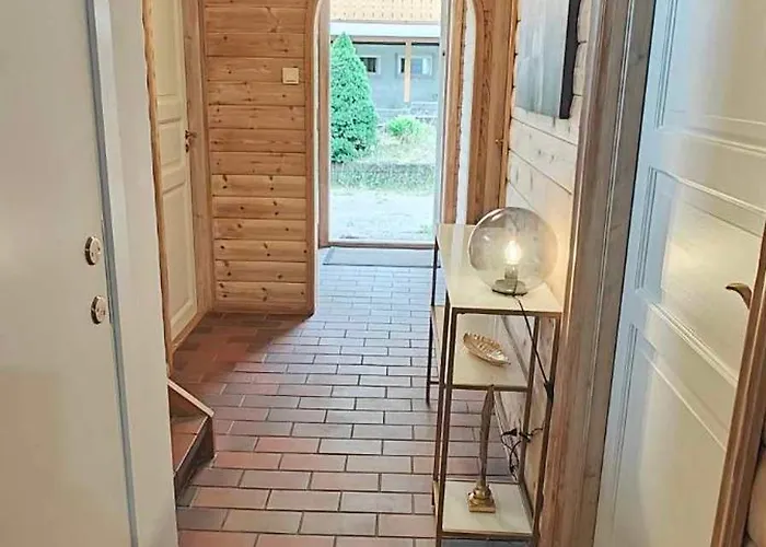 Sorlandsidyll, Dyreparken 12 Min *