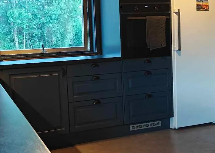 Holiday home Sorlandsidyll, Dyreparken 12 Min *