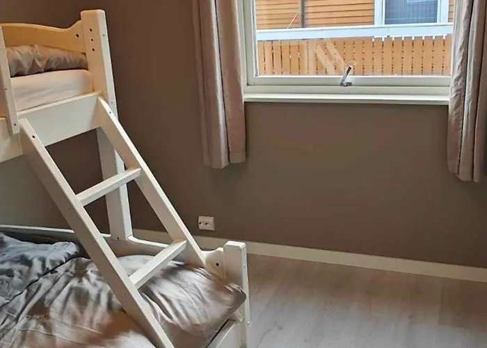 Holiday home Sorlandsidyll, Dyreparken 12 Min Kristiansand